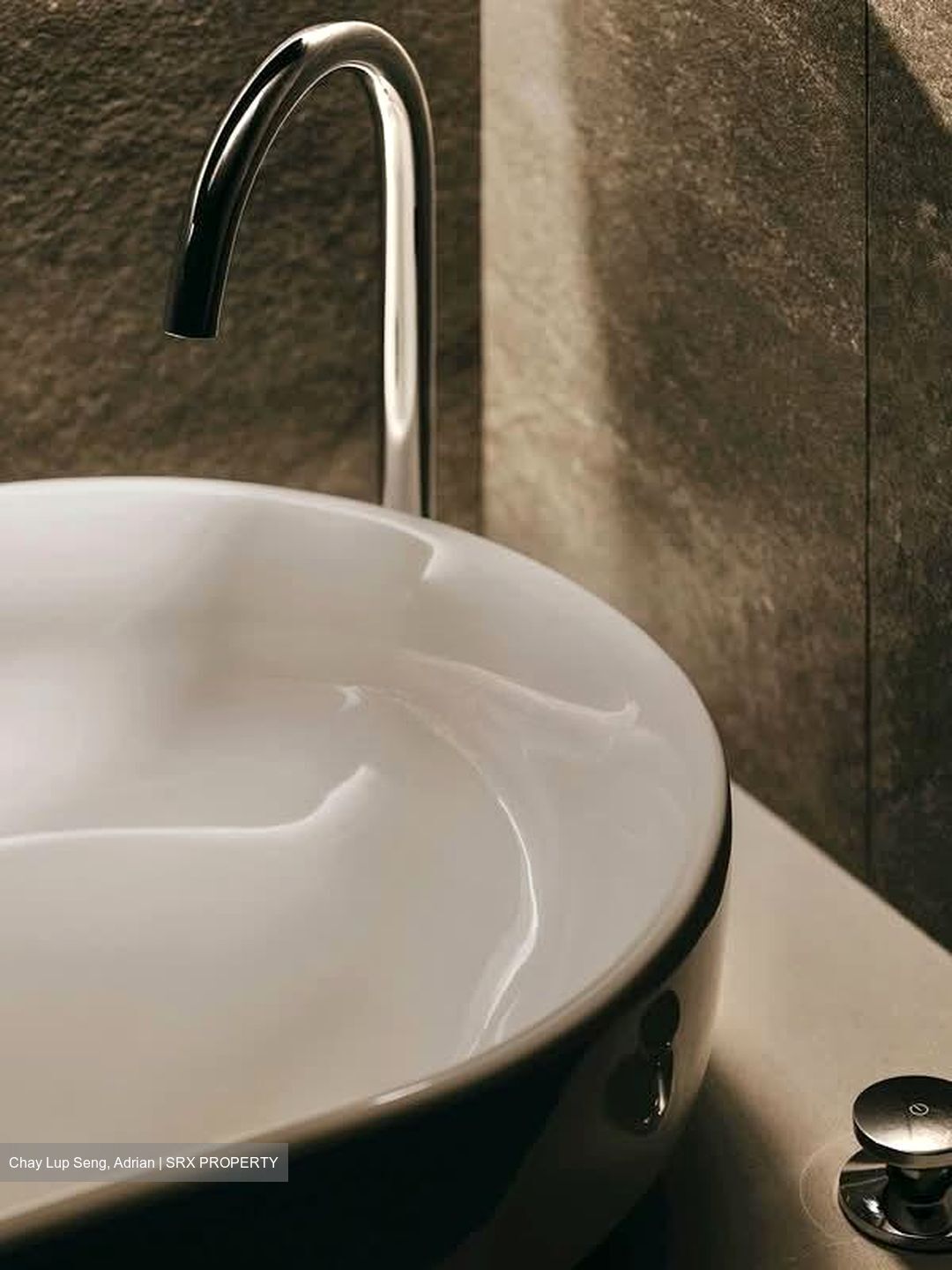 The Light @ Cairnhill (D9), Condominium #577604181